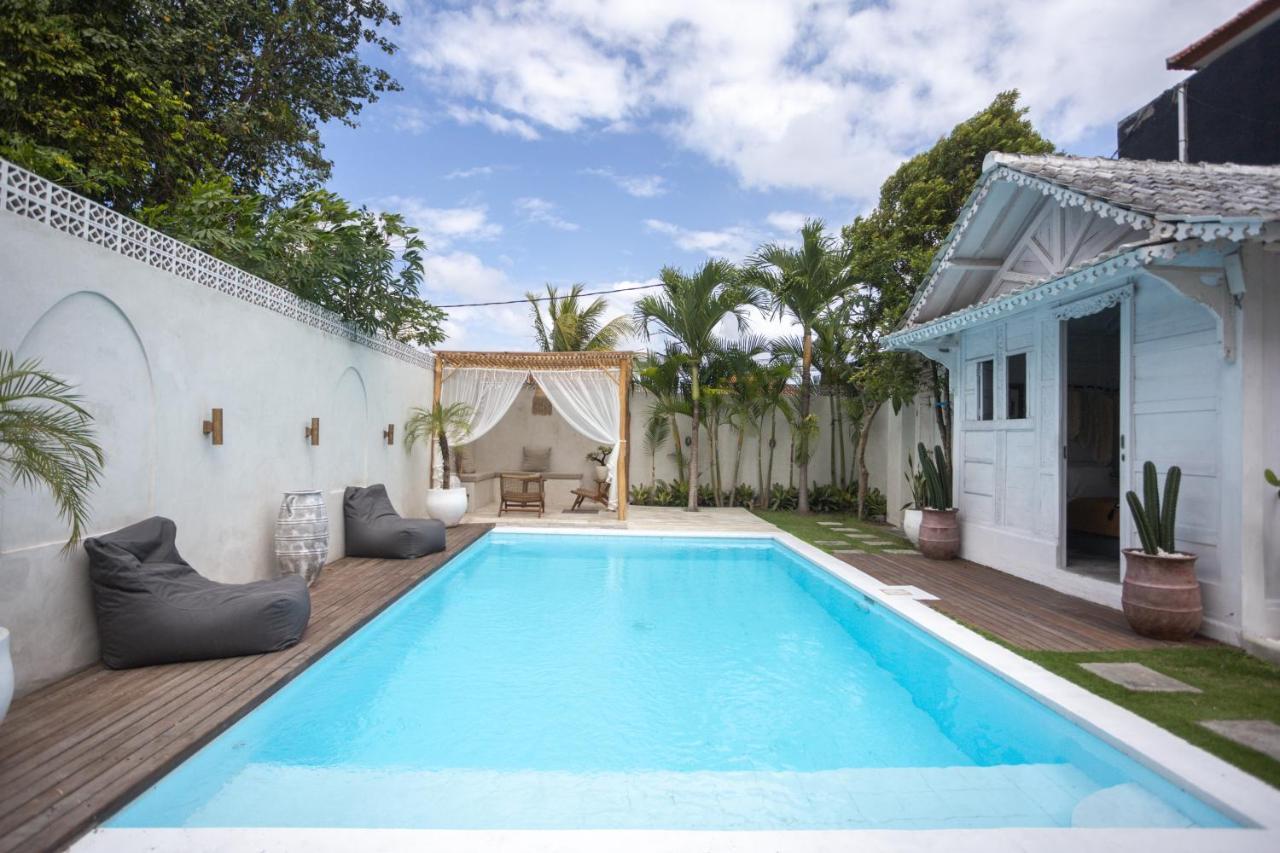 Hostel Gypsy Moon Bali Canggu Exterior foto