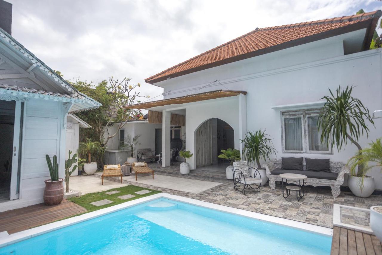 Hostel Gypsy Moon Bali Canggu Exterior foto