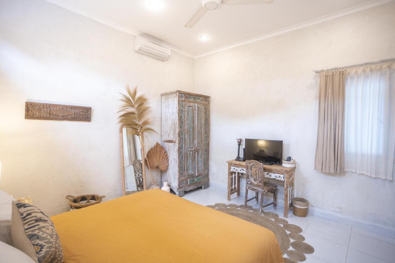 Hostel Gypsy Moon Bali Canggu Exterior foto