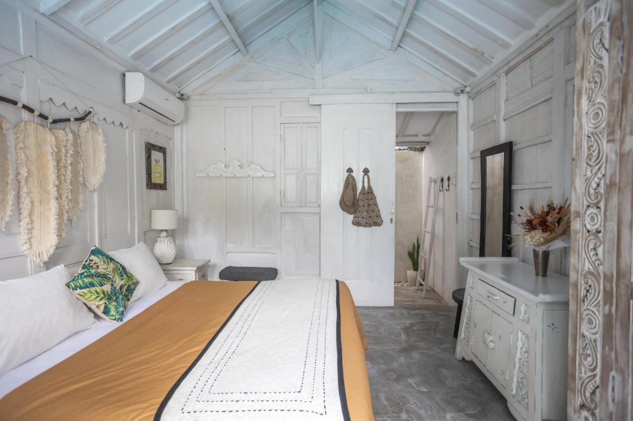 Hostel Gypsy Moon Bali Canggu Exterior foto