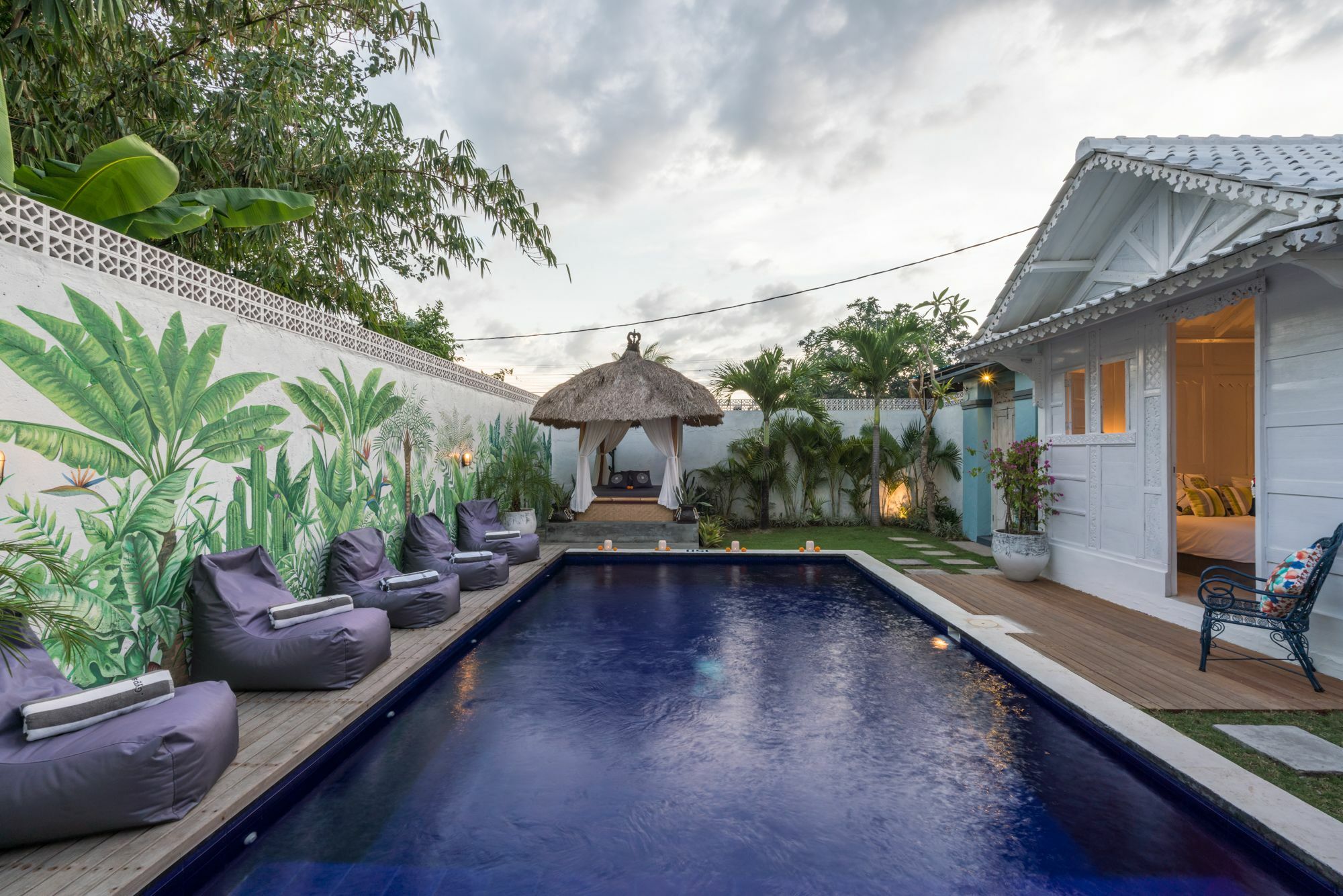 Hostel Gypsy Moon Bali Canggu Exterior foto